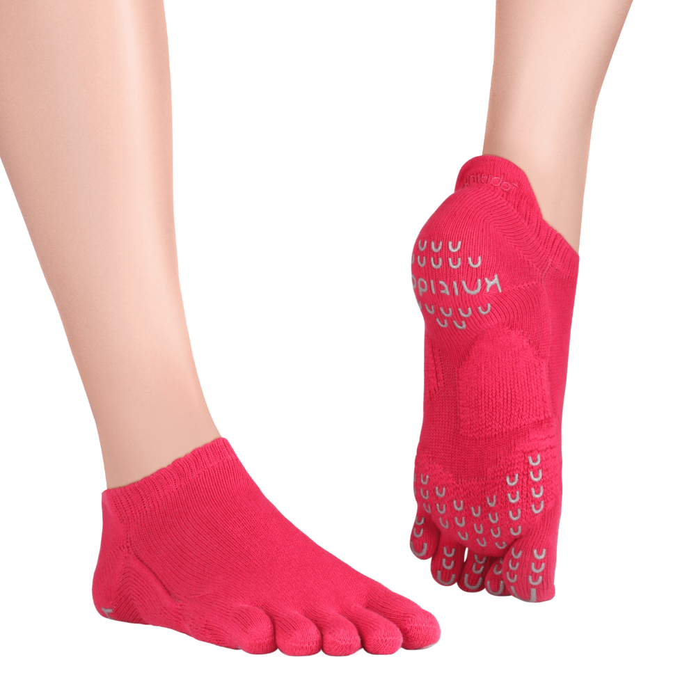 Knitido Plus nogavice za pilates in jogo z oblazinjenjem in oprijemom za boljše ravnotežje