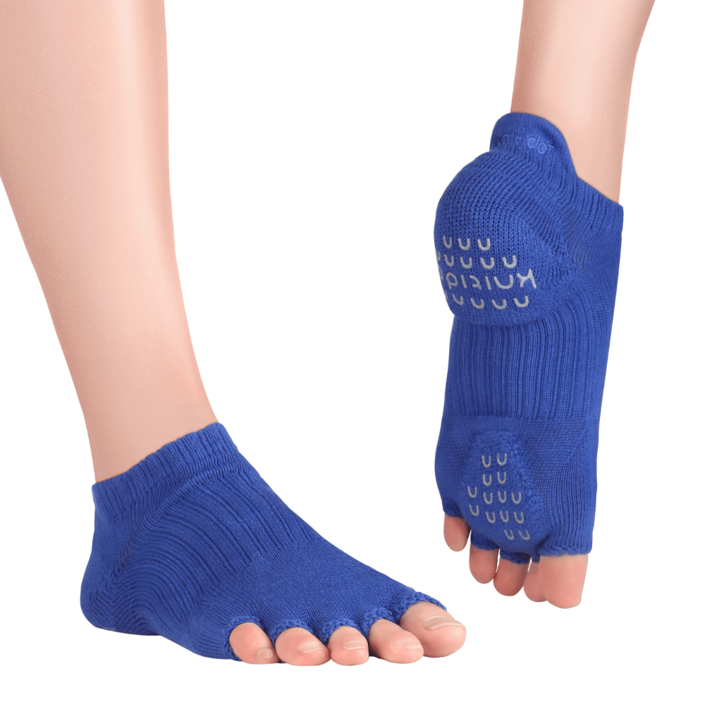Knitido Yoga and Pilates Toe Socks with grip: Tani Sneaker Toe Socks with Grip 