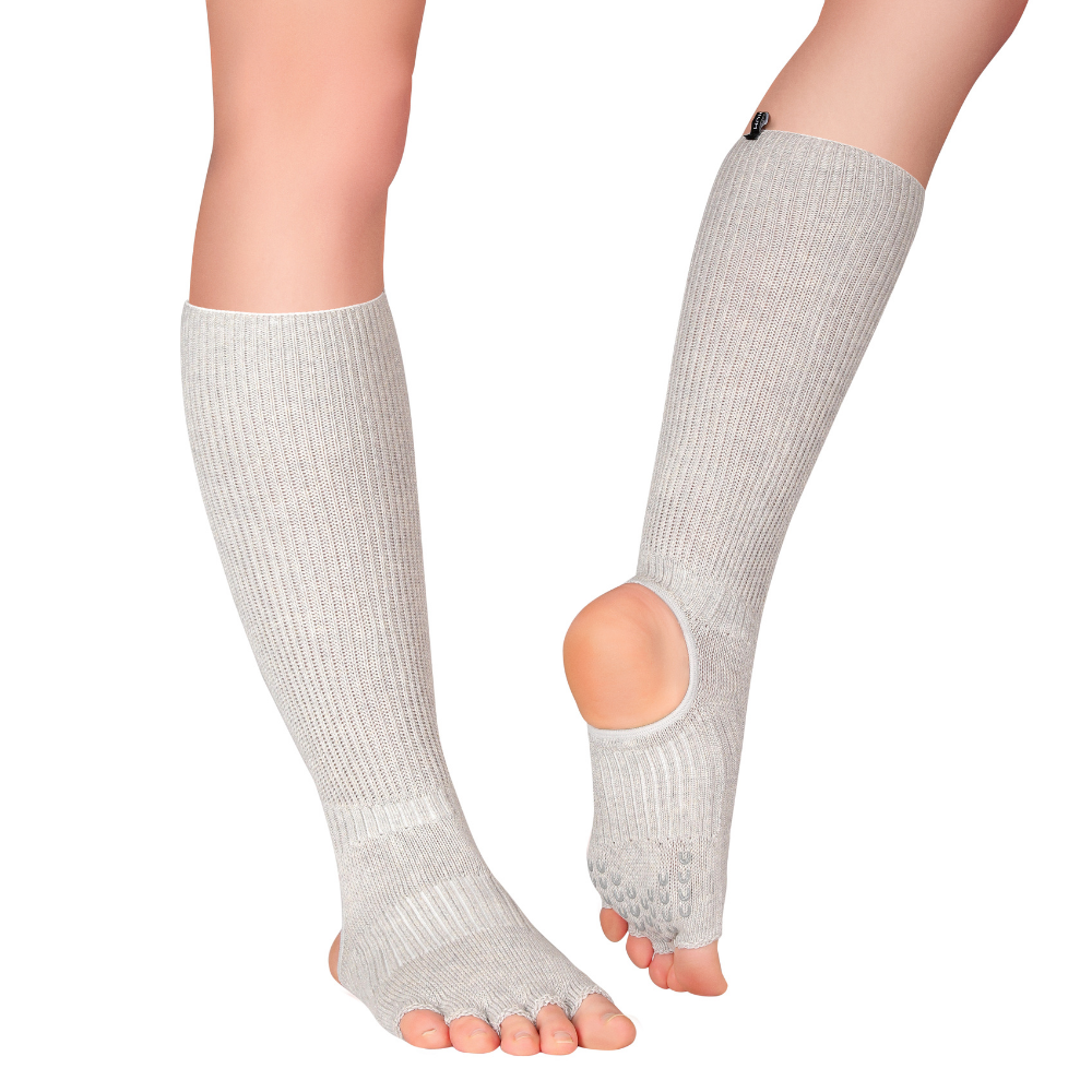 Knitido Plus "Nodoka" Leg Warmers for Yoga & Pilates