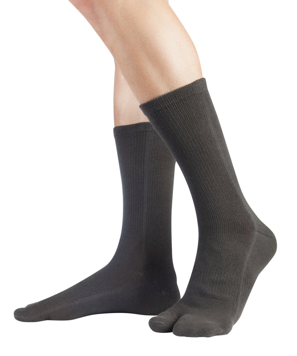 Knitido Traditionals Tabi two-toe socks