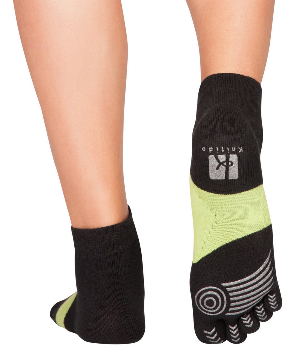 Knitido Marathon chaussettes à orteils pour le sport et les courses de longue distance - noir / vert_arrière