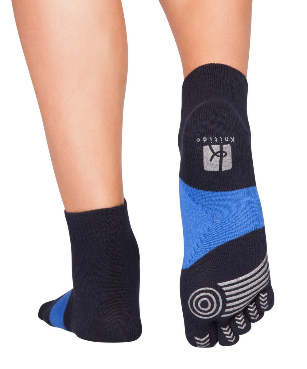 Knitido Zero Toe Socks, Thin Coolmax Socks for Active, Slipper Socks, Men  and Women, Light Blue (605) : : Fashion