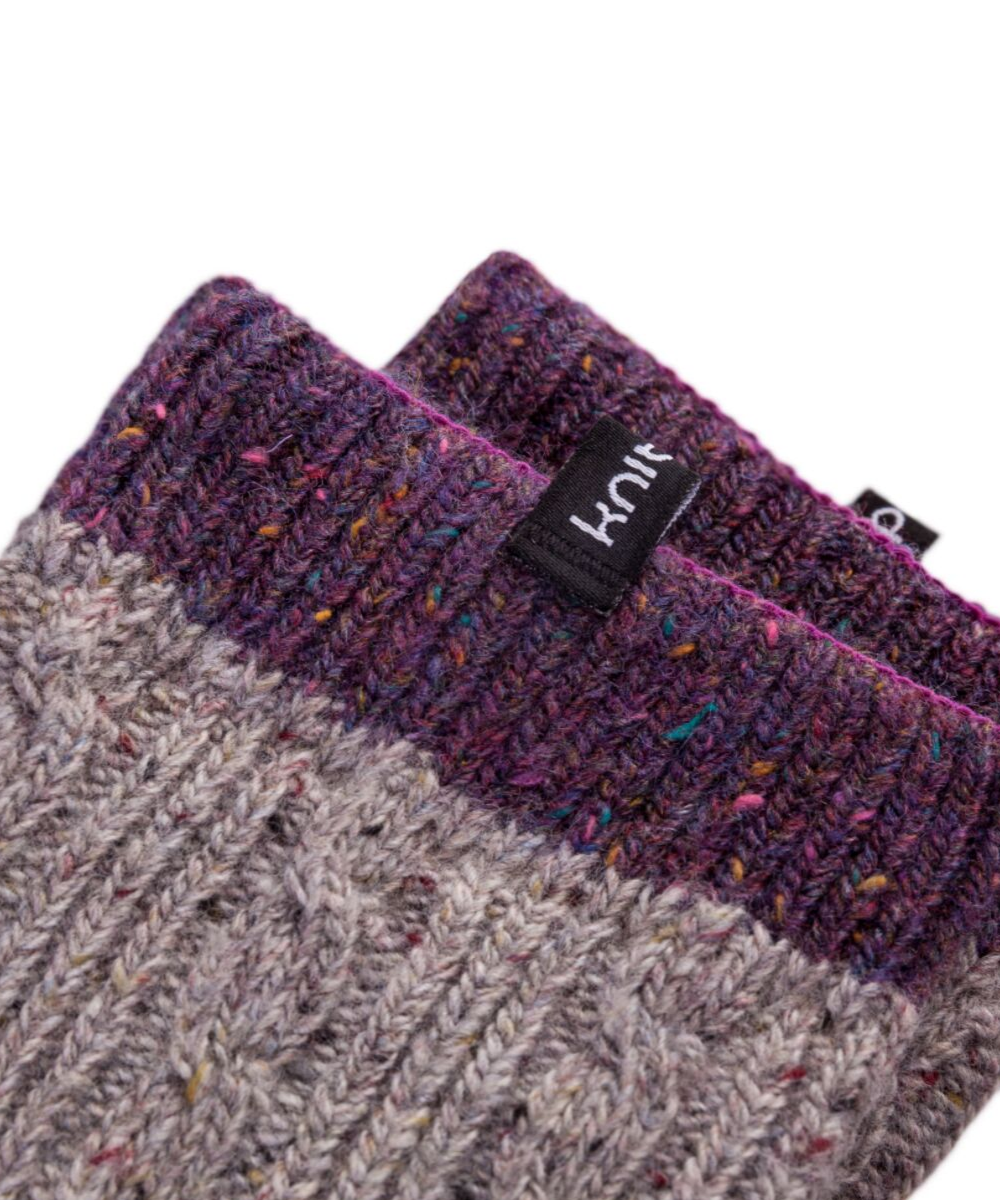 Knitido Plus Sakura: dvobarvne pikčaste nogavice z volno, tople in mehke, srednje sive barve