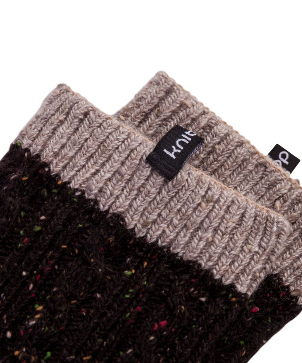 Knitido Plus Sakura: two-tone speckled toe socks with wool, warm and soft in black