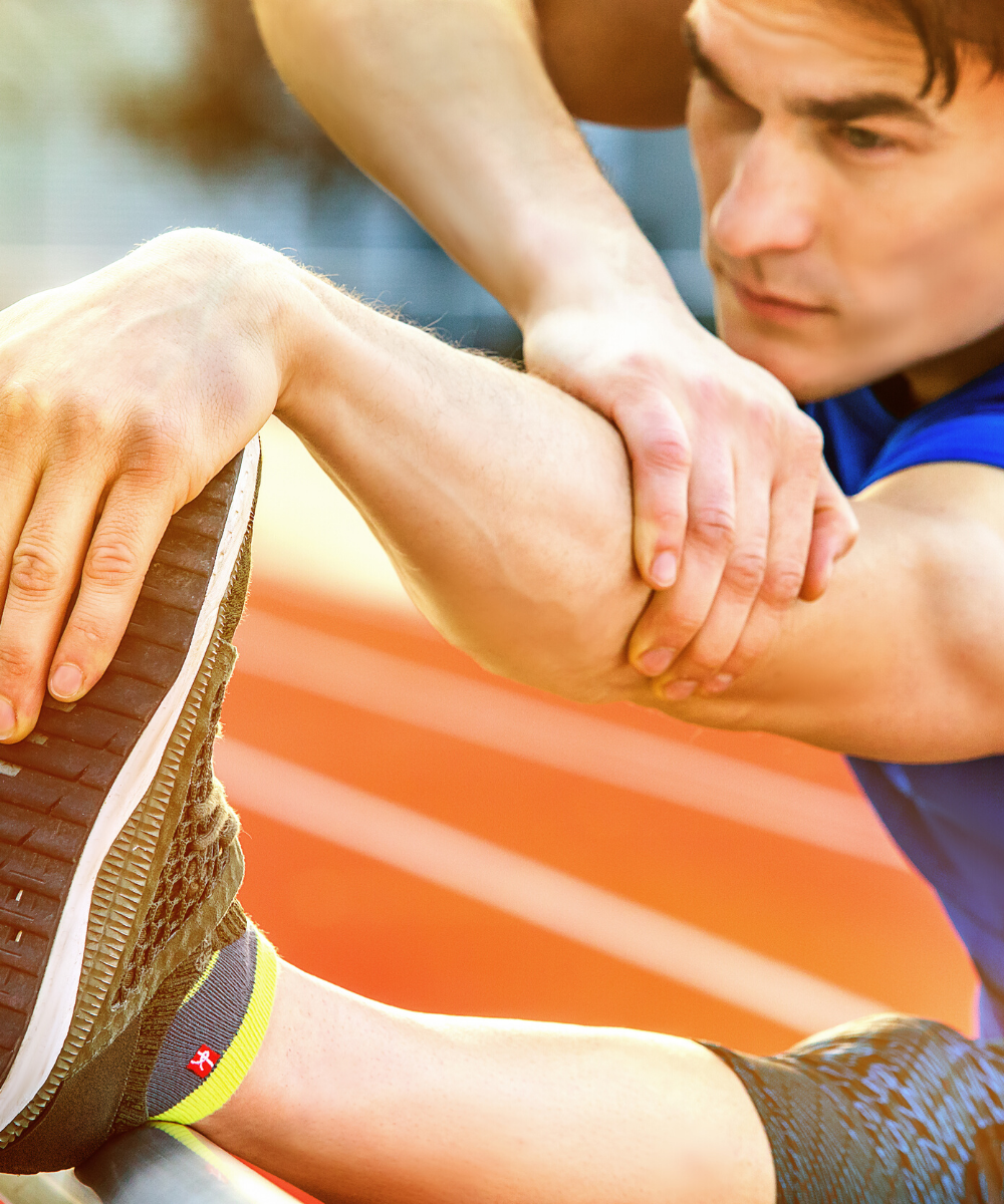 Knitido Track and Trail Spins chaussettes à orteils avec des chaussures sur piste d'athlétisme 